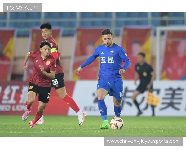 VAR再成争议焦点，埃尔切逼平一役判罚引爆网络